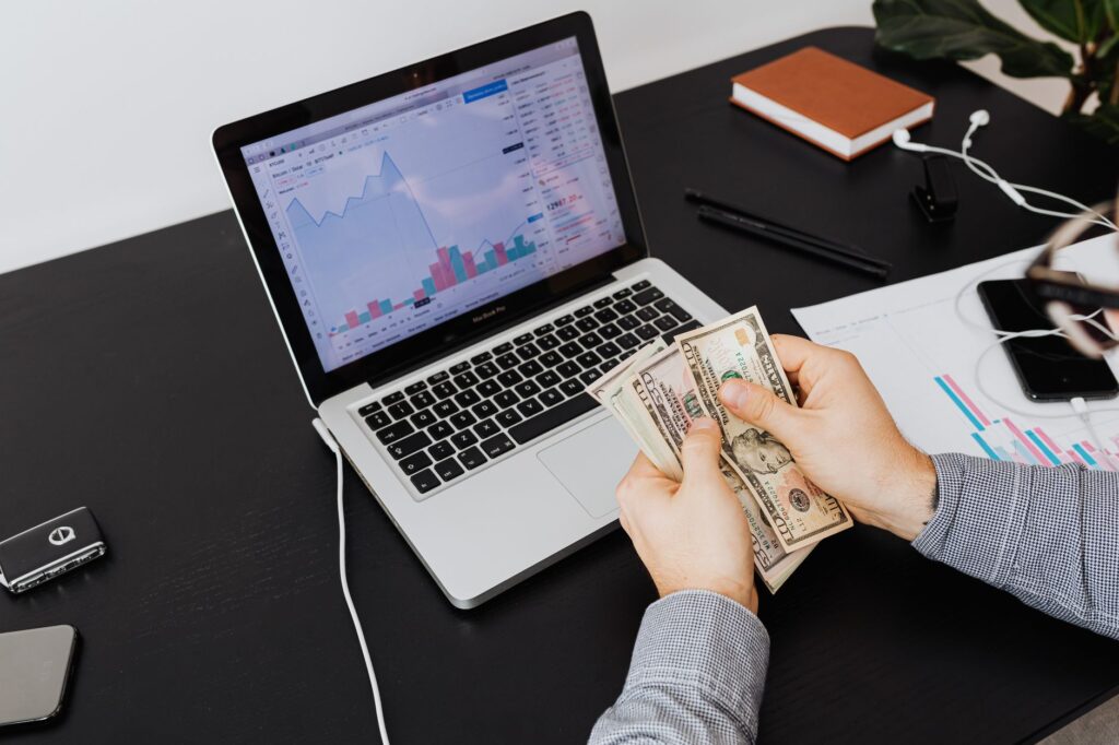 How long does it take for sellers to become profitable?: How Long Does It Take for Sellers to Become Profitable? How long does it take for sellers to become profitable? — How Long Does It Take for Sellers to Become Profitable?